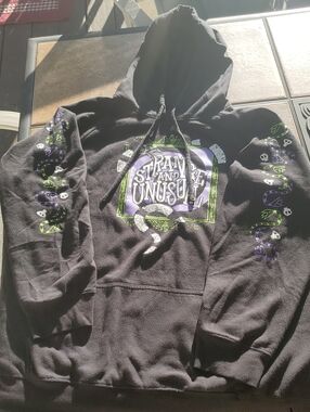 Torrid Black Beetlejuice "Strange and Unusual" Graphic Hoodie with Snake Sleeves
